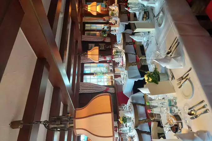 Hotel Schiff am Schluchsee: Restaurant Untere Stube
