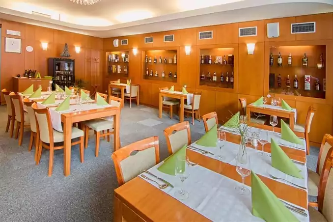 Hotel Srni, Restaurant